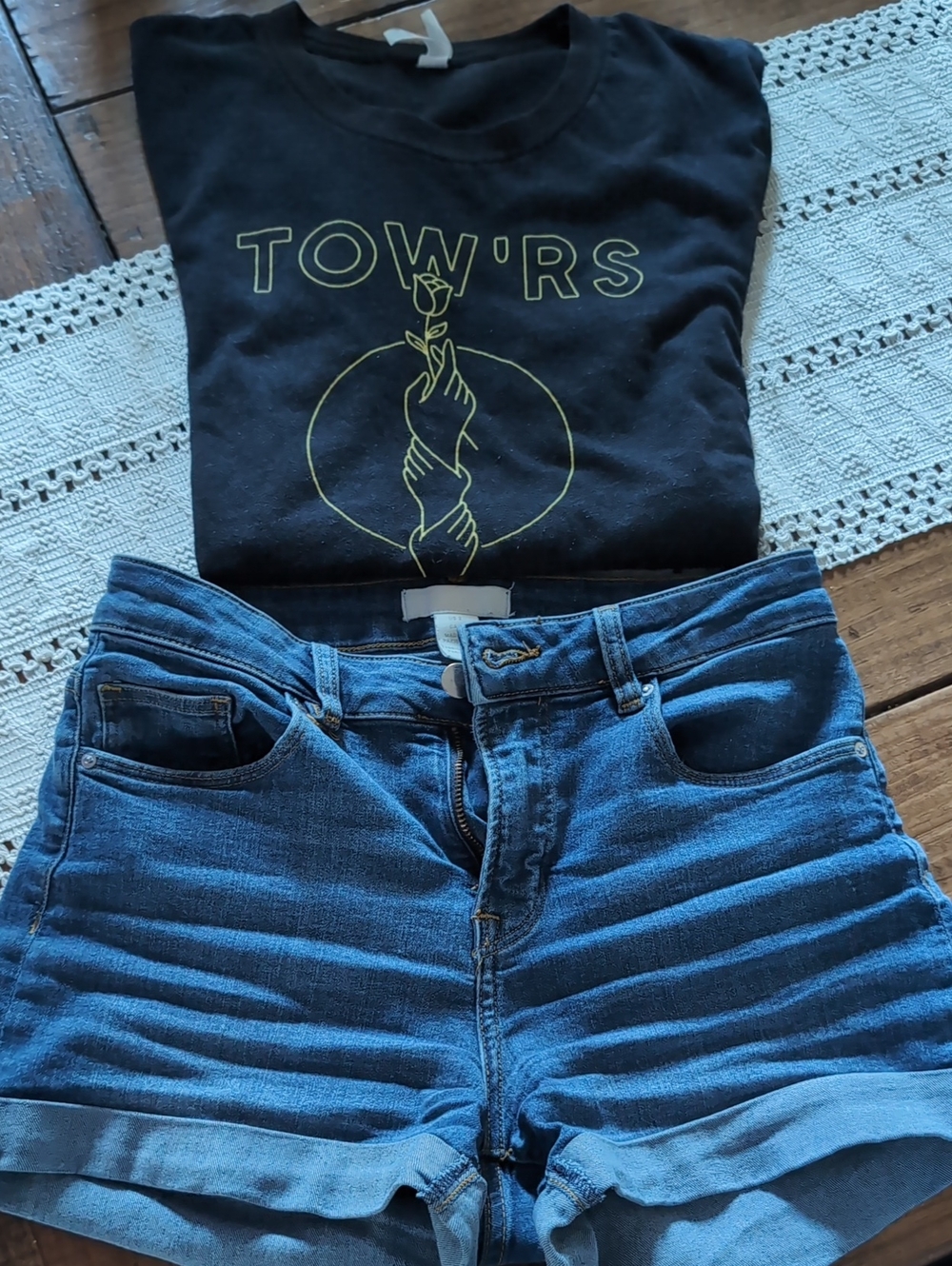 H&M Blue Denim Shorts with Tow'rs T Shirt